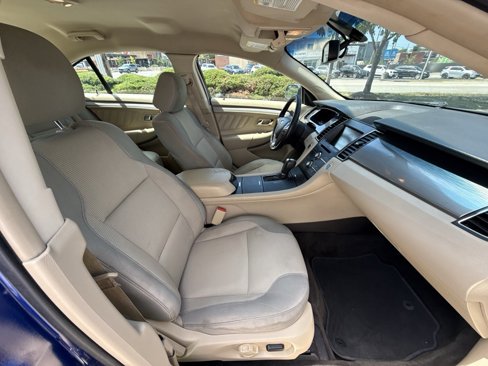 Used 2015 Ford Taurus SEL w/ Equipment Group 201A image 38