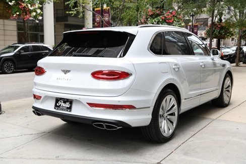 Used 2024 Bentley Bentayga image 6