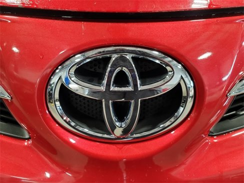 Used 2015 Toyota RAV4 Limited image 28