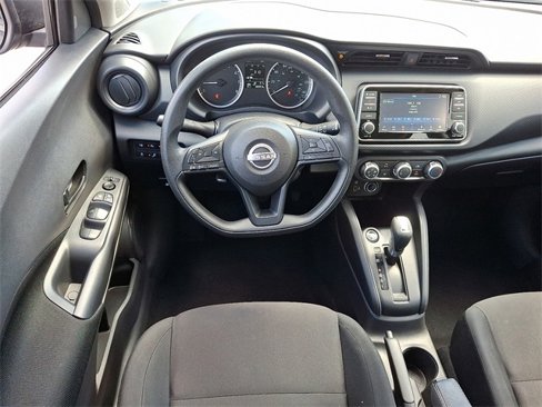 Used 2024 Nissan Kicks S image 2
