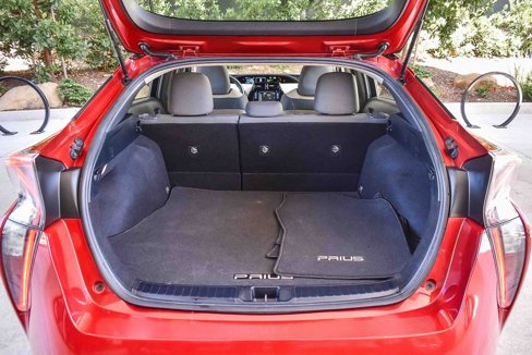 Used 2016 Toyota Prius Four image 25
