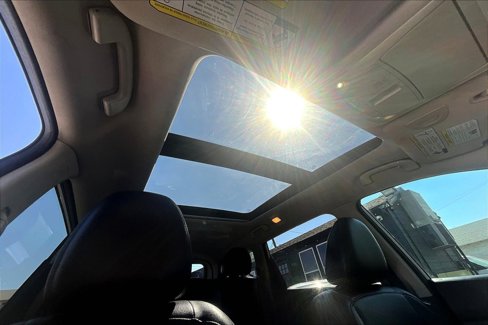 Used 2017 Nissan Rogue SL w/ SL Premium Package image 22