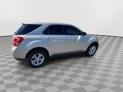 Used 2016 Chevrolet Equinox LS image 9