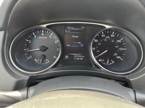 Used 2016 Nissan Rogue SL w/ SL Premium Package image 14