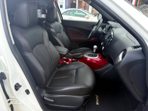 Used 2013 Nissan Juke SL w/ Sport Pkg image 12