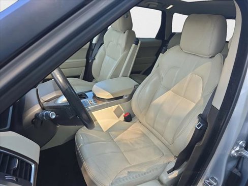 Used 2016 Land Rover Range Rover Sport HSE image 15