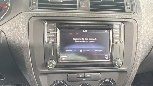 Used 2016 Volkswagen Jetta S image 23