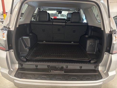 Used 2022 Toyota 4Runner TRD Off-Road Premium image 24