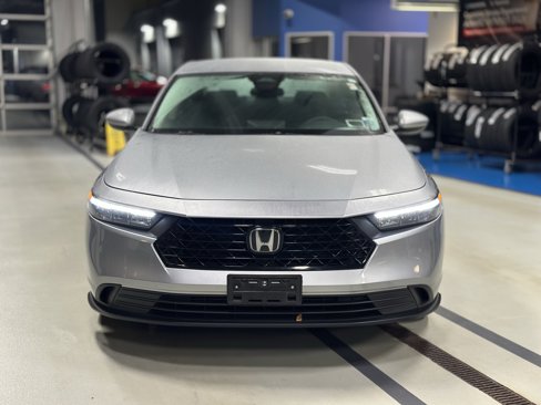 Used 2023 Honda Accord LX image 2