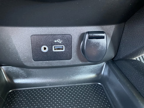 Used 2019 Nissan Rogue SV image 21