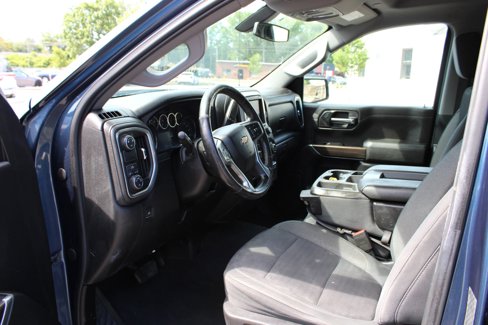 Used 2019 Chevrolet Silverado 1500 LT w/ All-Star Edition image 17