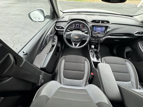 Used 2023 Chevrolet TrailBlazer LT image 40