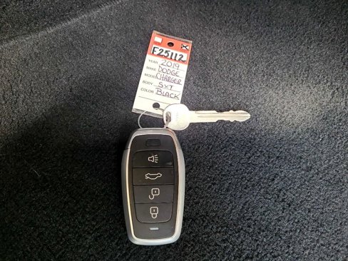 Used 2019 Dodge Charger SXT image 40
