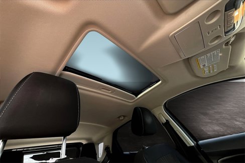 Used 2022 Ford EcoSport SE w/ SE Convenience Package image 11