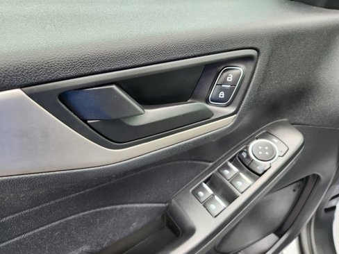 Used 2022 Ford Escape S image 31