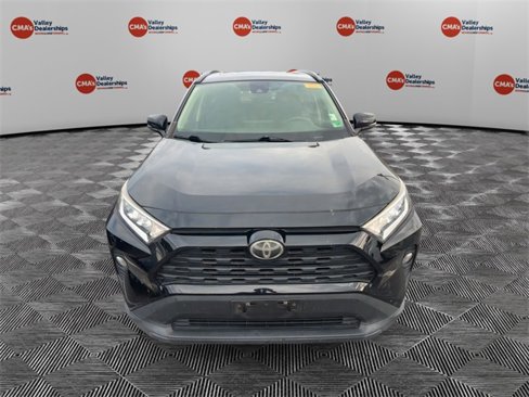 Used 2019 Toyota RAV4 XLE image 7