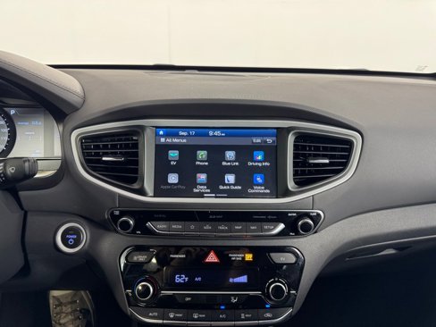 Used 2019 Hyundai Ioniq Limited image 20