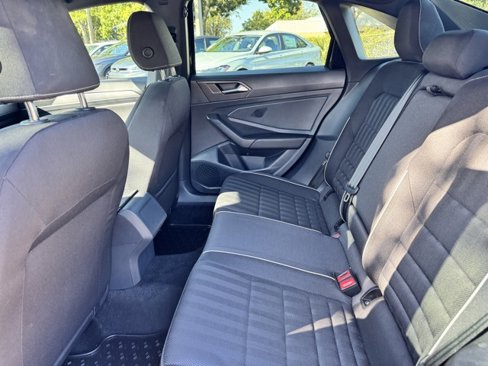 Certified 2023 Volkswagen Jetta Sport image 11