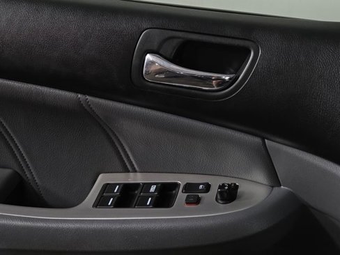 Used 2007 Honda Accord EX-L image 29