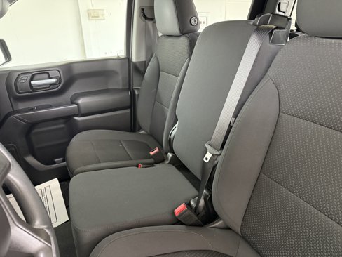 Used 2020 Chevrolet Silverado 1500 Custom w/ Custom Value Package image 27