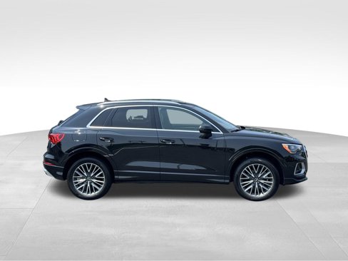 Used 2021 Audi Q3 2.0T Premium image 6