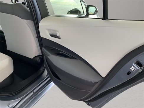 Used 2022 Toyota Corolla LE image 35