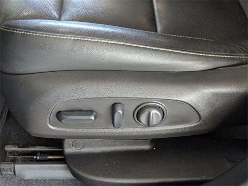 Used 2019 GMC Acadia SLT image 23