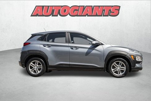 Used 2021 Hyundai Kona SE w/ Cargo Package image 5