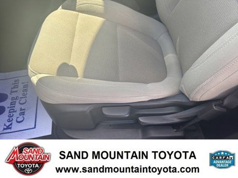 Used 2022 Chevrolet Traverse LS image 16