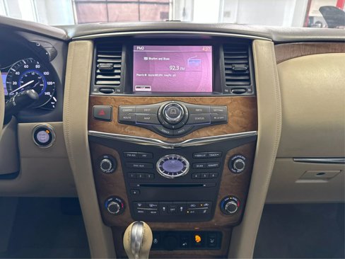 Used 2012 INFINITI QX56 4WD image 18