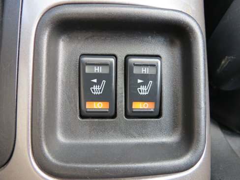 Used 2011 Nissan Juke SL w/ Chrome Pkg image 20