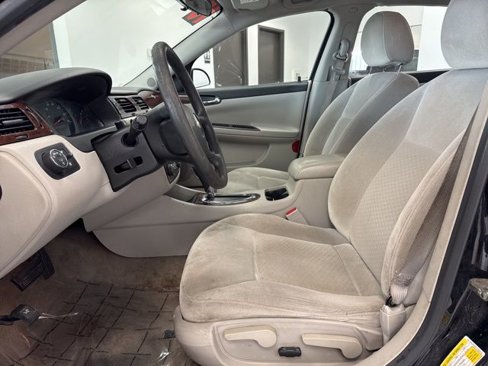 Used 2010 Chevrolet Impala LS image 14