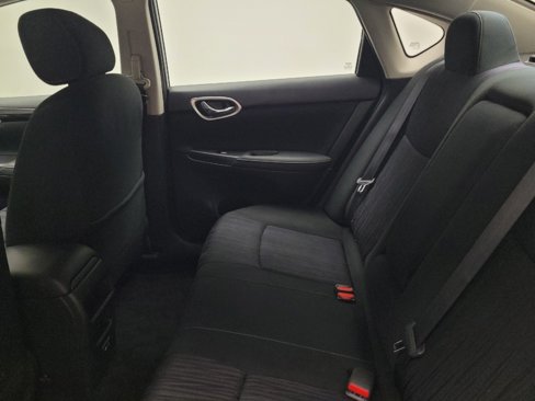 Used 2019 Nissan Sentra SV image 18
