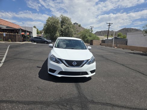 Used 2019 Nissan Sentra SV image 3