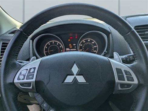 Used 2013 Mitsubishi Outlander Sport ES image 28