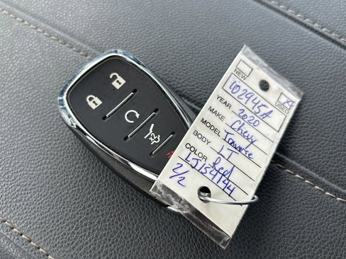 Used 2020 Chevrolet Traverse LT w/ Driver Confidence II Package image 34