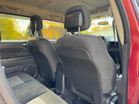 Used 2015 Jeep Patriot Sport w/ Power Value Group image 40