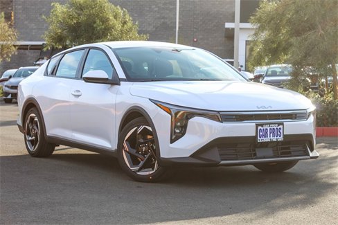 New 2025 Kia K4 EX image 2