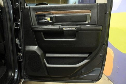 Used 2014 RAM 1500 Laramie image 12