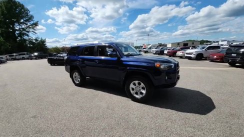 Used 2015 Toyota 4Runner SR5 image 7