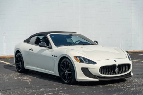 Used 2013 Maserati GranTurismo Sport image 8