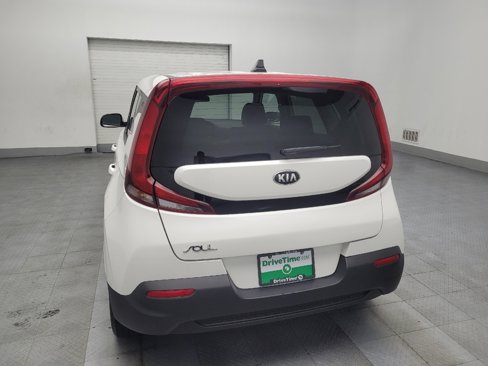 Used 2020 Kia Soul LX image 6