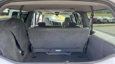 Used 2002 Ford Excursion XLT image 13