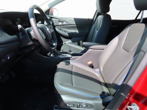 New 2025 Buick Encore GX Sport Touring w/ Comfort Package image 16