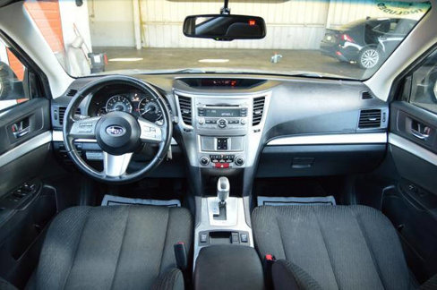 Used 2010 Subaru Outback 2.5i Premium w/ Protection Package 1A image 14