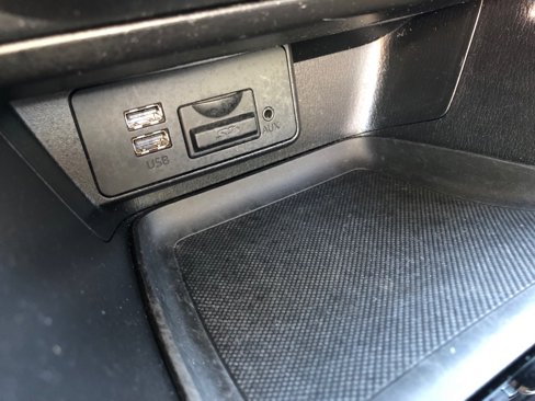 Used 2016 MAZDA MAZDA3 i Sport w/ Preferred Equipment Package image 28