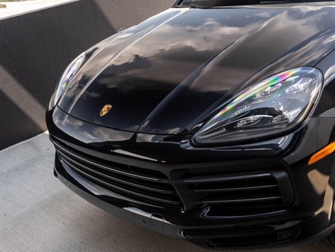 Certified 2022 Porsche Cayenne Platinum Edition image 33