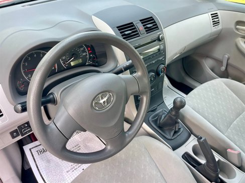 Used 2010 Toyota Corolla CE image 12