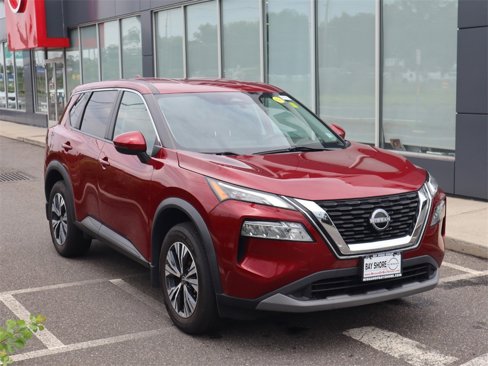 Certified 2022 Nissan Rogue SV image 3