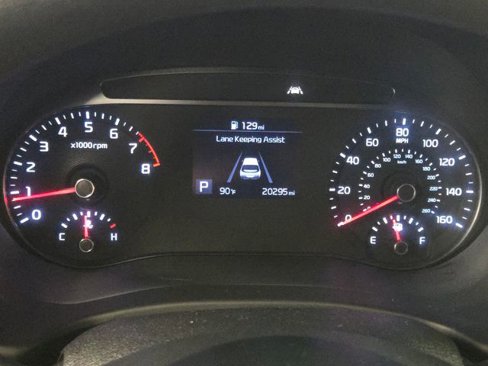 Used 2022 Kia Soul LX w/ Technology Package image 23